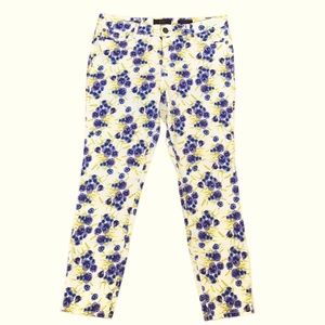 Jessica Simpson | kiss me ankle skinny Jeans | size 30